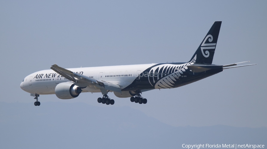 Air New Zealand Boeing 777-319(ER) (ZK-OKR) | Photo 324987