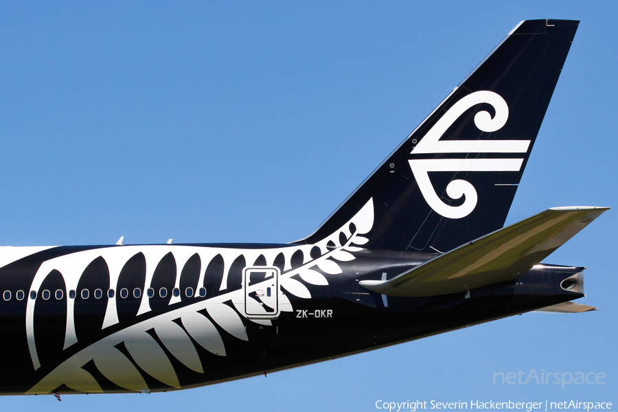 Air New Zealand Boeing 777-319(ER) (ZK-OKR) | Photo 205436