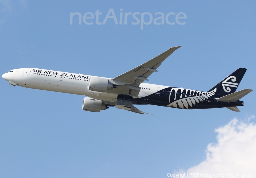 Air New Zealand Boeing 777-319(ER) (ZK-OKR) | Photo 50311