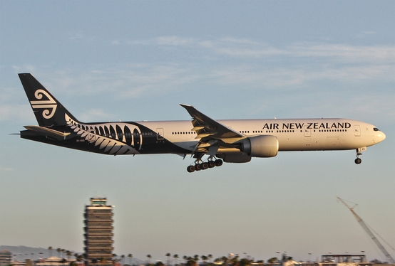 Air New Zealand Boeing 777-319(ER) (ZK-OKS) at  Los Angeles - International, United States