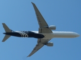 Air New Zealand Boeing 777-319(ER) (ZK-OKS) at  London - Heathrow, United Kingdom