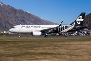 Air New Zealand Airbus A320-232 (ZK-OXC) at  Queenstown, New Zealand