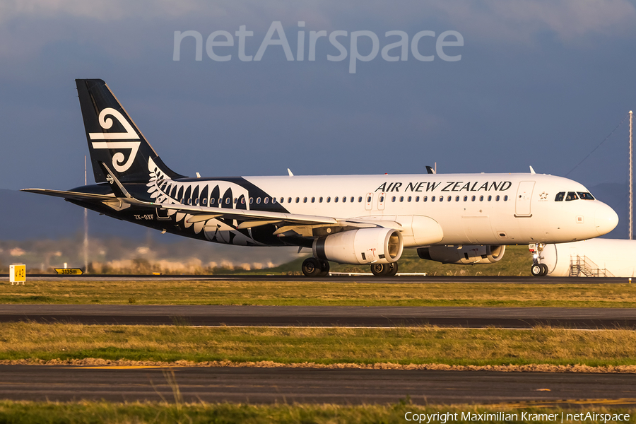 Air New Zealand Airbus A320-232 (ZK-OXF) | Photo 391884