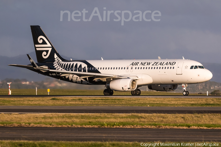 Air New Zealand Airbus A320-232 (ZK-OXG) | Photo 391877