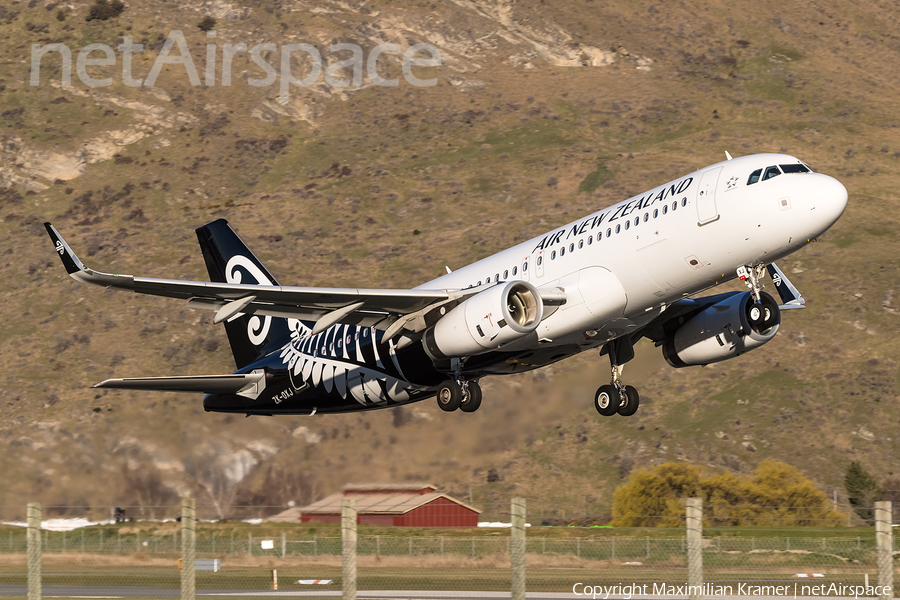 Air New Zealand Airbus A320-232 (ZK-OXJ) | Photo 391836