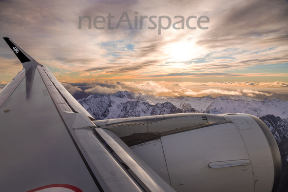 Air New Zealand Airbus A320-232 (ZK-OXL) at  In Flight - Queenstown, New Zealand