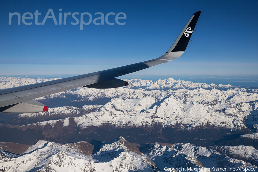 Air New Zealand Airbus A320-232 (ZK-OXM) | Photo 391744