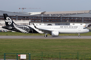 Air New Zealand Airbus A321-271NX (ZK-OYA) at  Hamburg - Finkenwerder, Germany