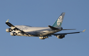 Air New Zealand Boeing 747-4F6 (ZK-SUJ) at  London - Heathrow, United Kingdom