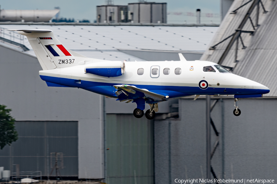 Royal Air Force Embraer Phenom T.1 (ZM337) | Photo 515986