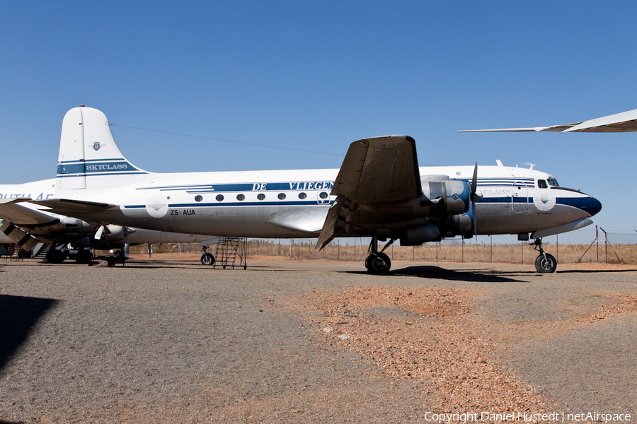Skyclass Aviation Douglas DC-4-1009 (ZS-AUA) | Photo 517842