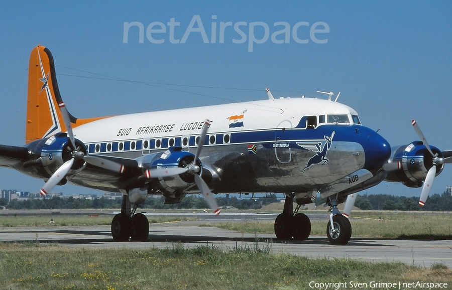 South African Airways (Historic Flight) Douglas DC-4-1009 (ZS-AUB) | Photo 368009