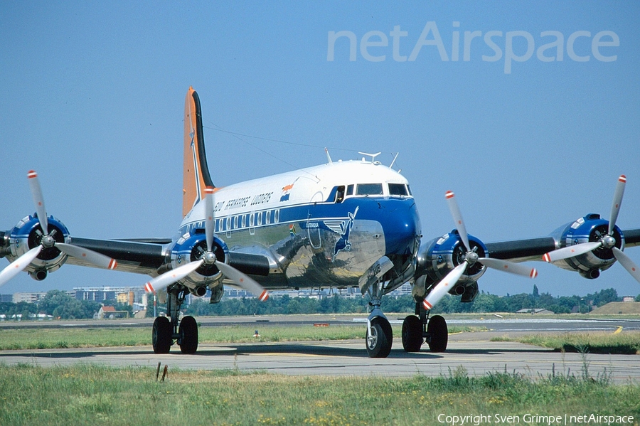 South African Airways (Historic Flight) Douglas DC-4-1009 (ZS-AUB) | Photo 197022