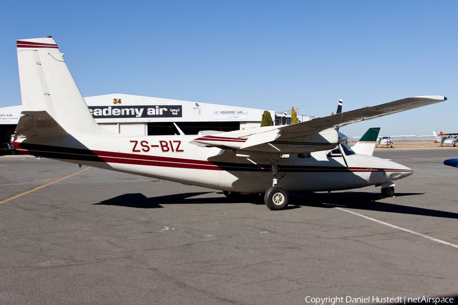 (Private) Aero Commander 500S Shrike (ZS-BIZ) | Photo 517844