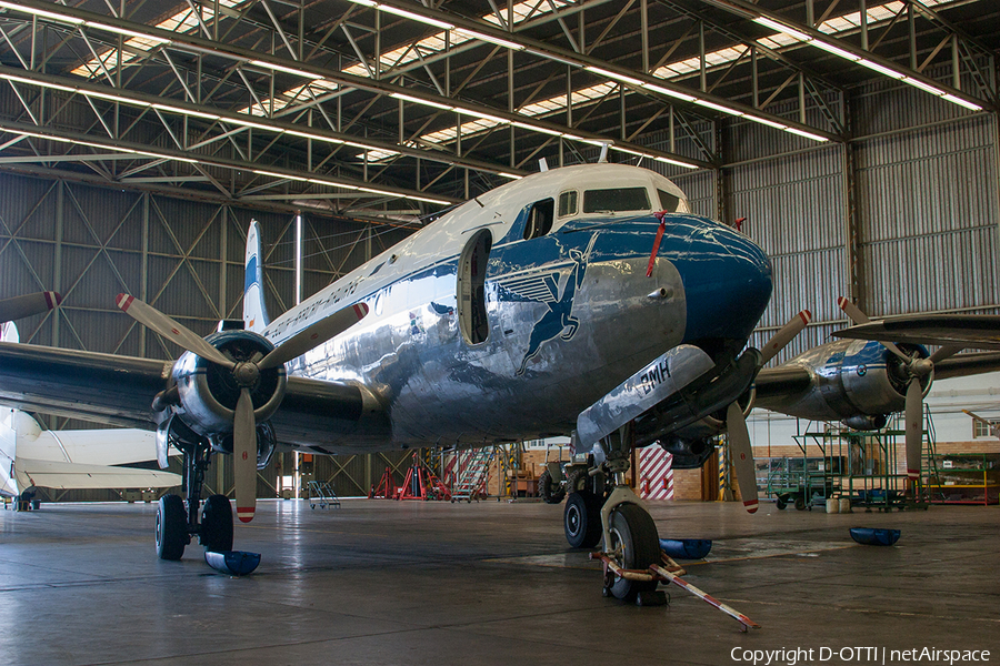 South African Airways (Historic Flight) Douglas DC-4-1009 (ZS-BMH) | Photo 206544