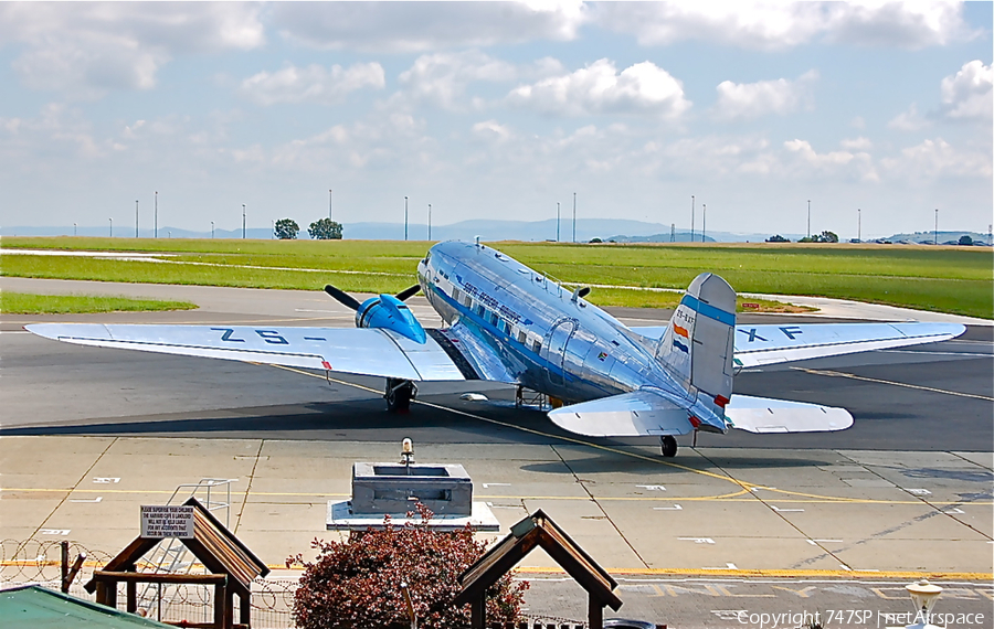 South African Airways (Historic Flight) Douglas DC-3C (ZS-BXF) | Photo 32007