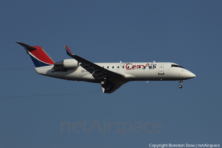 CemAir Bombardier CRJ-200ER (ZS-CMG) | Photo 469409