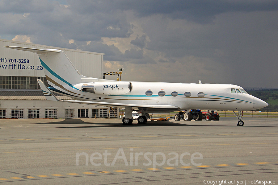 (Private) Gulfstream GIIB (ZS-DJA) | Photo 159540