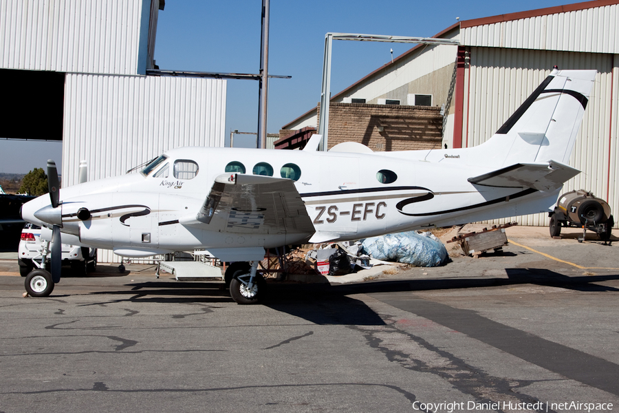 (Private) Beech A90 King Air (ZS-EFC) | Photo 429177