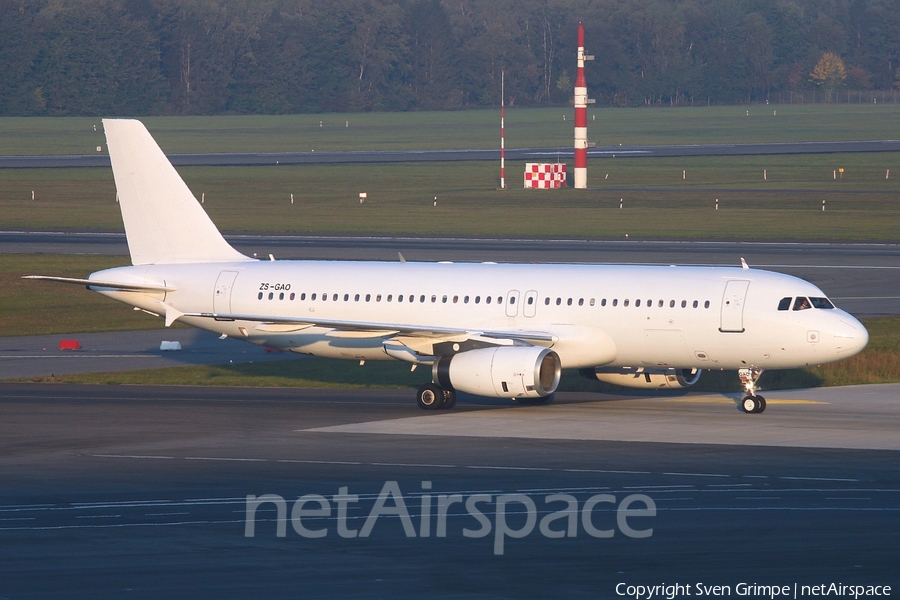 Global Aviation Airbus A320-231 (ZS-GAO) | Photo 269022