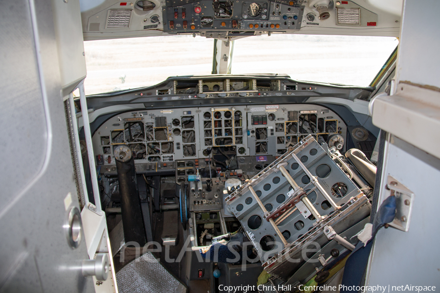 AirQuarius Aviation Fokker F28-4000 Fellowship (ZS-MAD) | Photo 110813