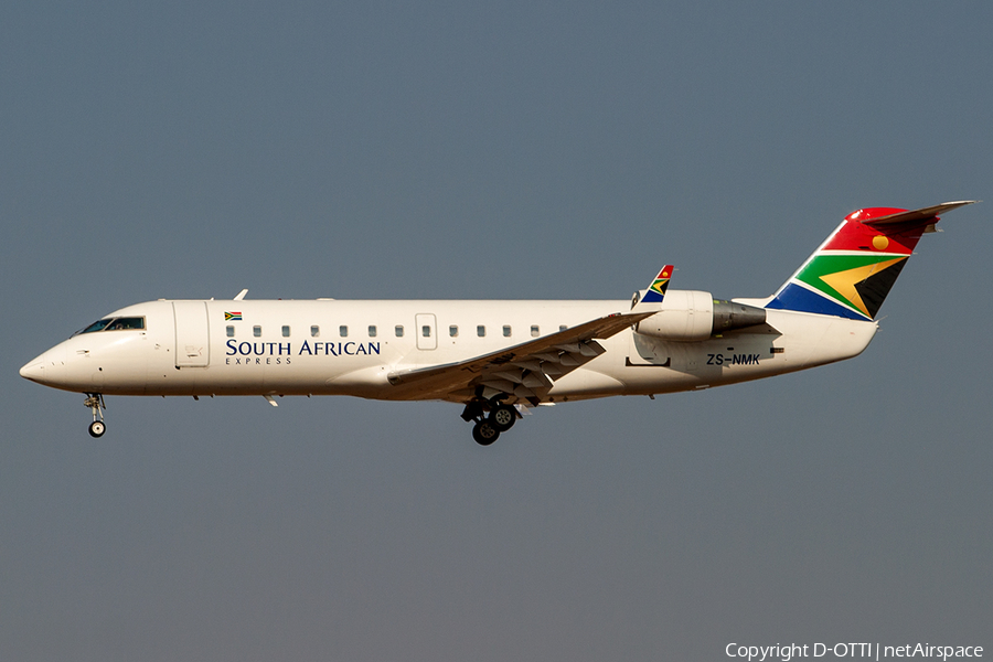 South African Express Bombardier CRJ-200ER (ZS-NMK) | Photo 203555