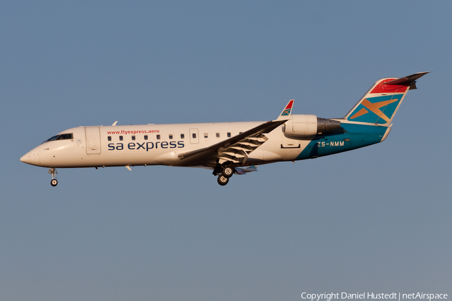 South African Express Bombardier CRJ-200ER (ZS-NMM) | Photo 427354