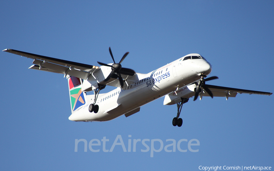 South African Express Bombardier DHC-8-402Q (ZS-NMO) | Photo 8285