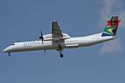 South African Express Bombardier DHC-8-402Q (ZS-NMO) at  Johannesburg - O.R.Tambo International, South Africa