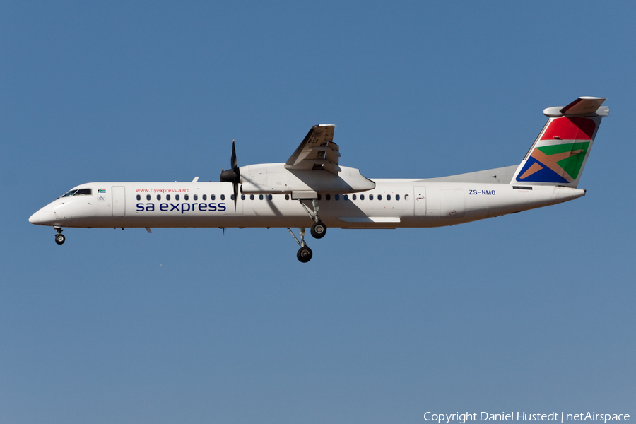 South African Express Bombardier DHC-8-402Q (ZS-NMO) | Photo 444149