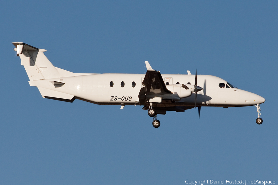 National Airways Helicopter Corporation Beech 1900D (ZS-OUG) | Photo 425908