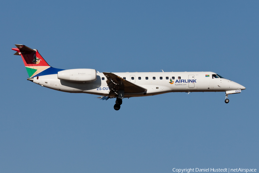 Airlink Embraer ERJ-135LR (ZS-OUV) | Photo 425909