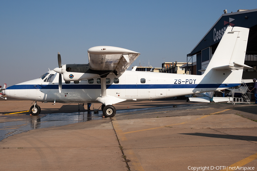 (Private) de Havilland Canada DHC-6-200 Twin Otter (ZS-PDY) | Photo 206668