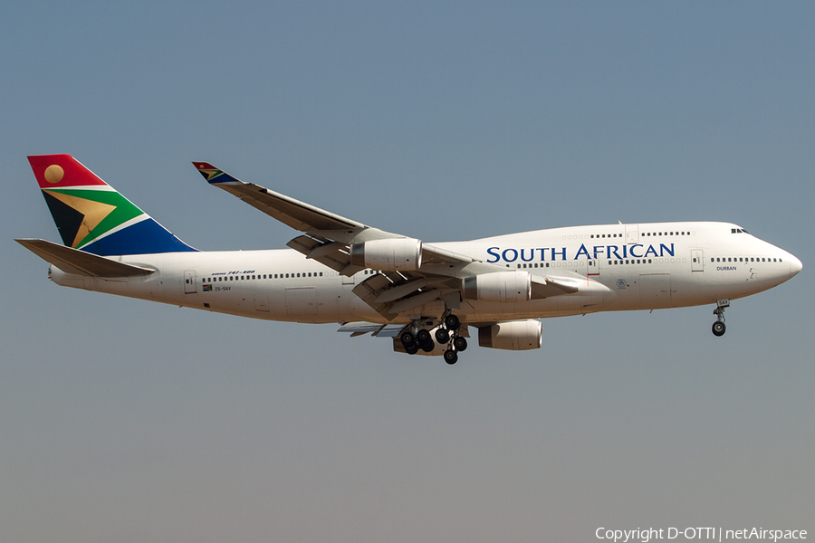 South African Airways Boeing 747-444 (ZS-SAV) | Photo 204570