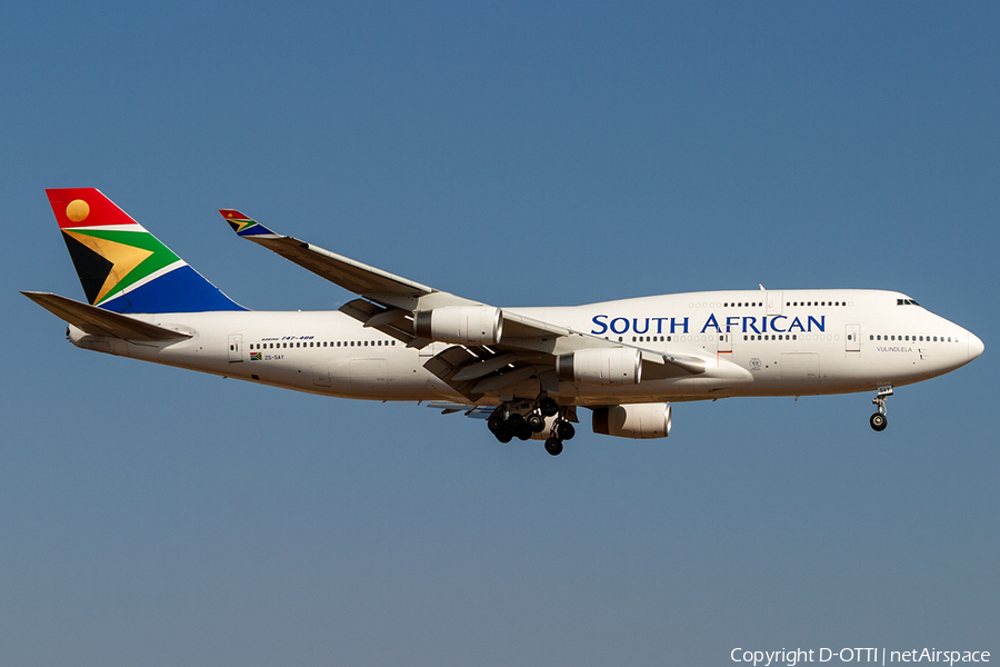 South African Airways Boeing 747-444 (ZS-SAY) | Photo 198167