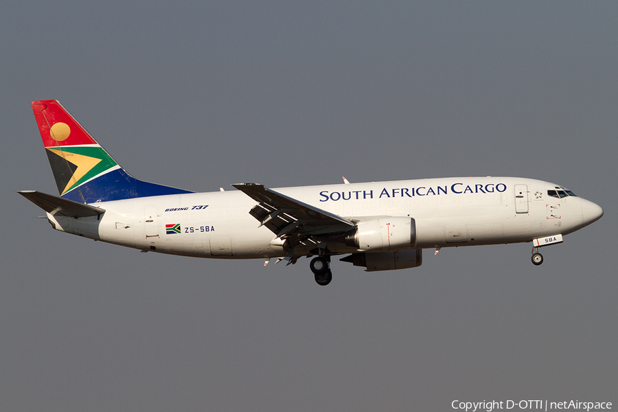 South African Cargo Boeing 737-3Y0(SF) (ZS-SBA) | Photo 500675