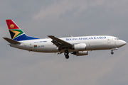 South African Cargo Boeing 737-3Y0(QC) (ZS-SBB) at  Johannesburg - O.R.Tambo International, South Africa