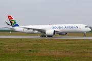 South African Airways Airbus A350-941 (ZS-SDE) at  Hamburg - Finkenwerder, Germany