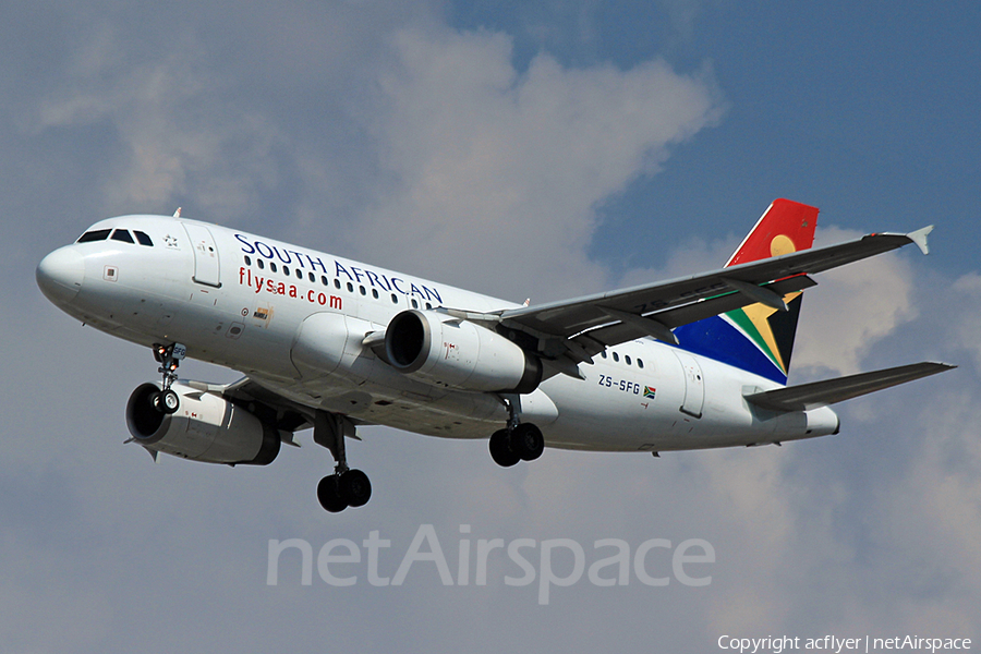 South African Airways Airbus A319-131 (ZS-SFG) | Photo 152203