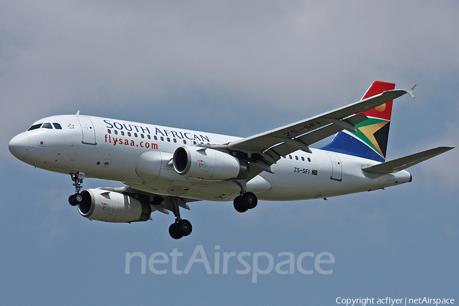 South African Airways Airbus A319-131 (ZS-SFI) | Photo 400257