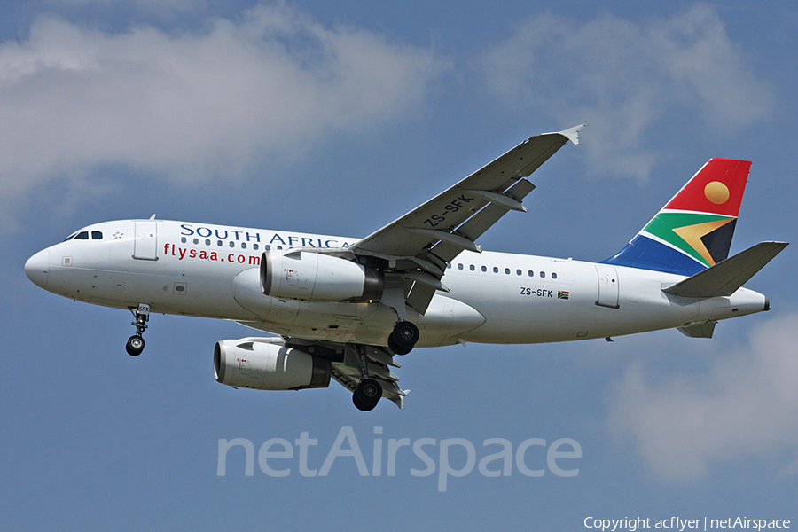 South African Airways Airbus A319-131 (ZS-SFK) | Photo 400260