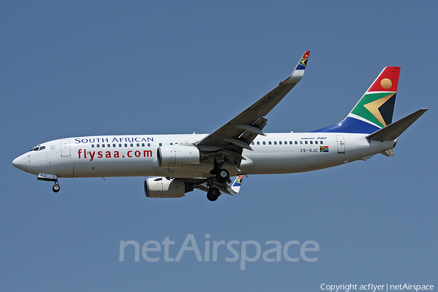 South African Airways Boeing 737-85F (ZS-SJC) | Photo 400289