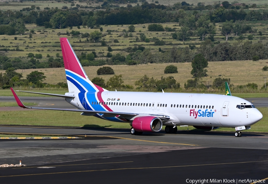 Safair Boeing 737-844 (ZS-SJR) | Photo 614509