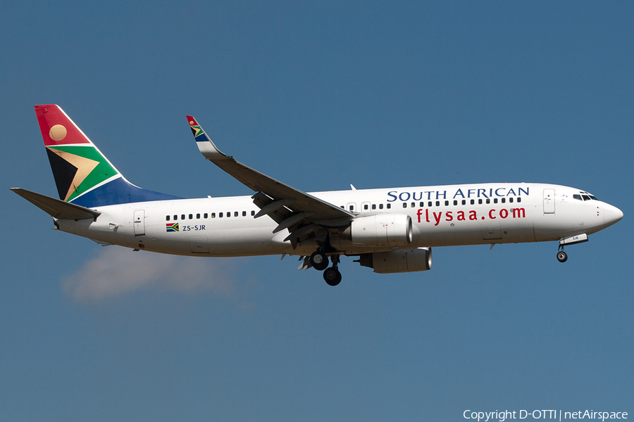 South African Airways Boeing 737-844 (ZS-SJR) | Photo 246205