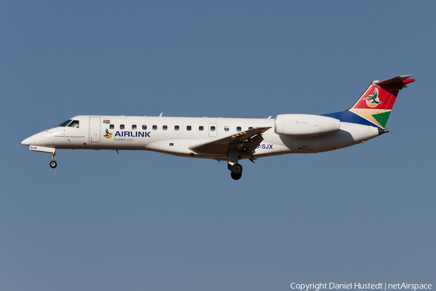 Airlink Embraer ERJ-135ER (ZS-SJX) | Photo 444183