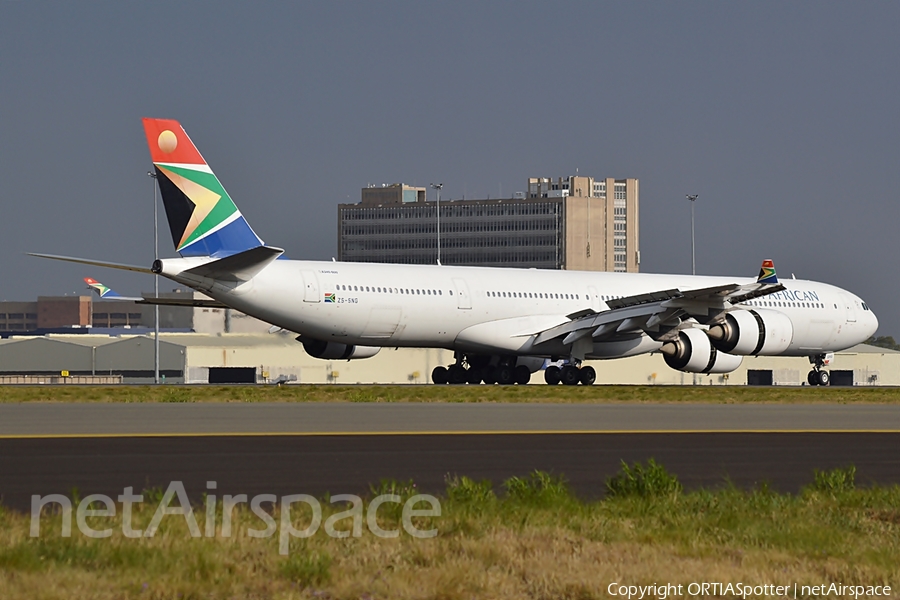 South African Airways Airbus A340-642 (ZS-SNG) | Photo 337804