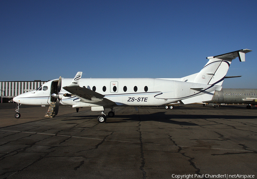 (Private) Beech 1900D (ZS-STE) | Photo 100490