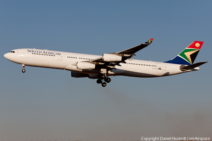 South African Airways Airbus A340-313X (ZS-SXG) | Photo 444192