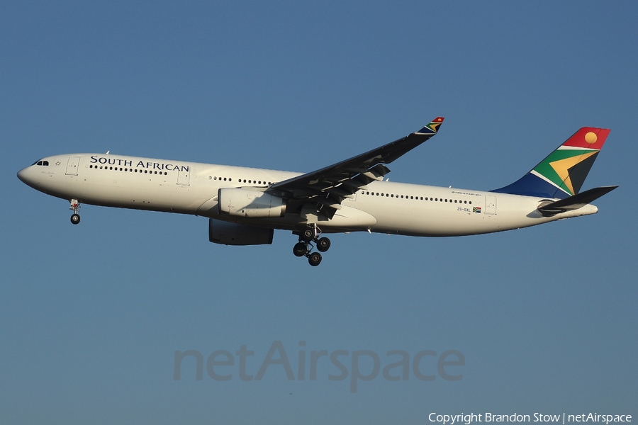 South African Airways Airbus A330-343E (ZS-SXL) | Photo 344347