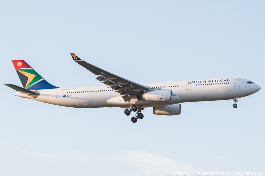 South African Airways Airbus A330-343E (ZS-SXL) | Photo 344295